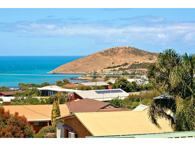 6 Olive Grove Road, Encounter Bay SA 5211