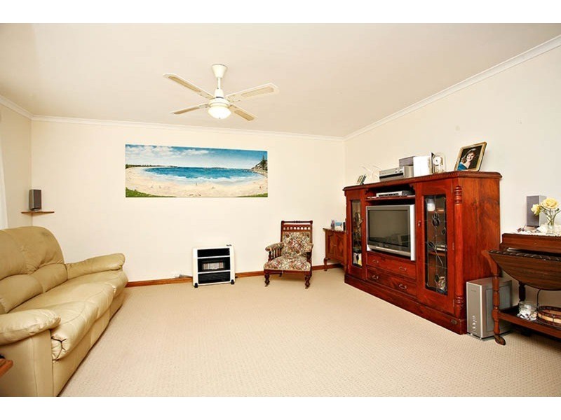 120 Canterbury Road, Victor Harbor SA 5211