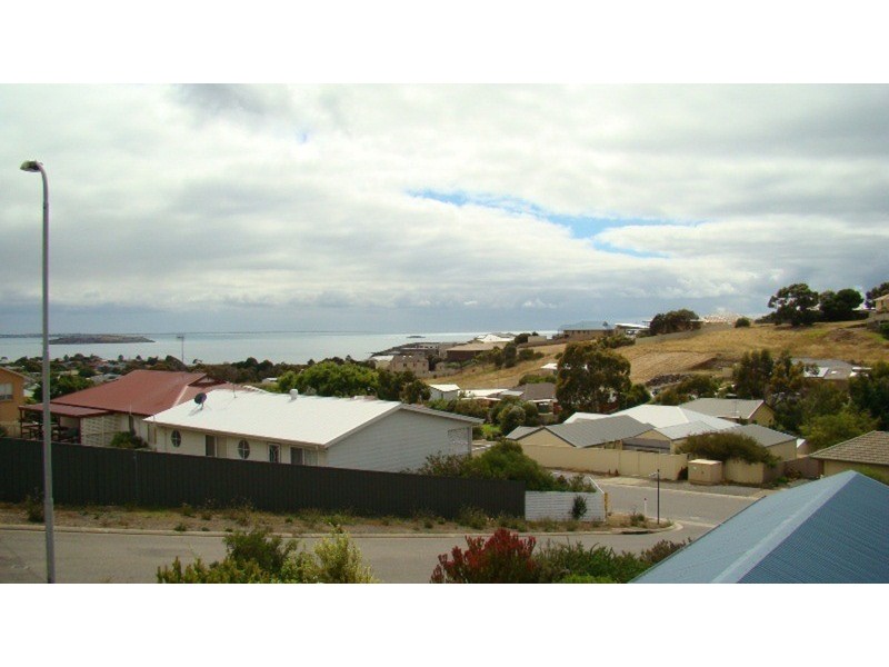 24 Humpback Road, Encounter Bay SA 5211