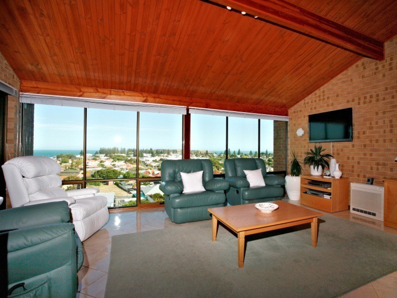 2/6 O’Leary Street, Victor Harbor SA 5211