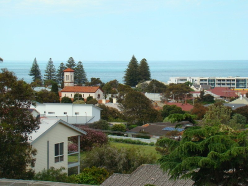 2/6 O’Leary Street, Victor Harbor SA 5211