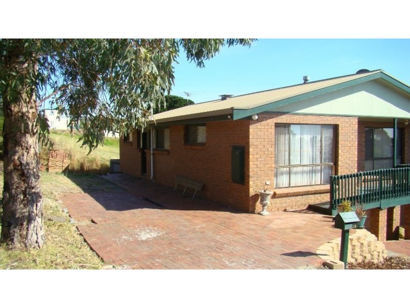 12 Laurie Avenue, Encounter Bay SA 5211