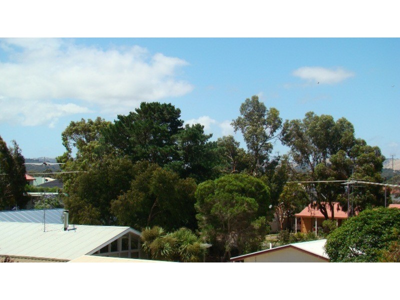 12 Laurie Avenue, Encounter Bay SA 5211