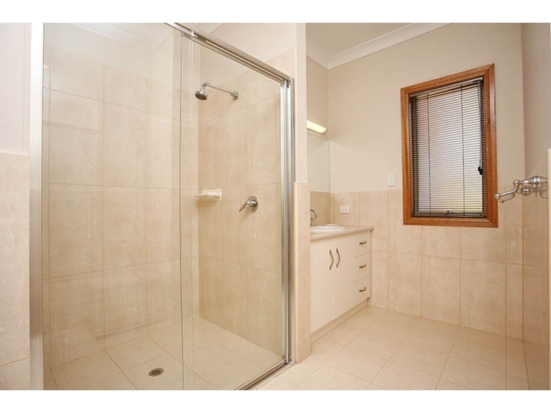 22 Batson Parade, Hindmarsh Island SA 5214