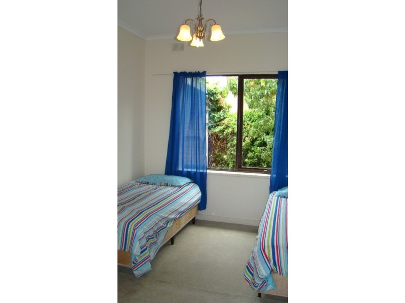 26 The Parkway, Victor Harbor SA 5211