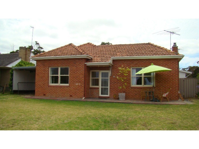 26 The Parkway, Victor Harbor SA 5211