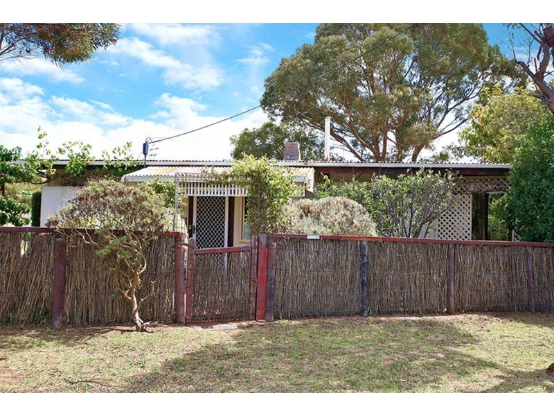 7 Montpelier Terrace, Port Elliot SA 5212