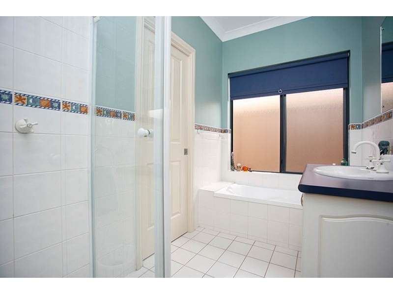 33 Cutter  Circuit, Encounter Bay SA 5211