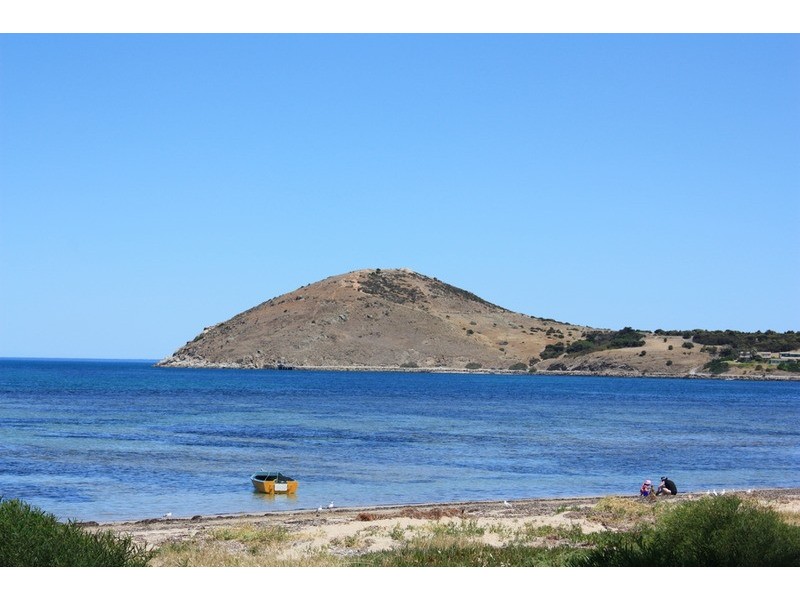 33 Cutter  Circuit, Encounter Bay SA 5211