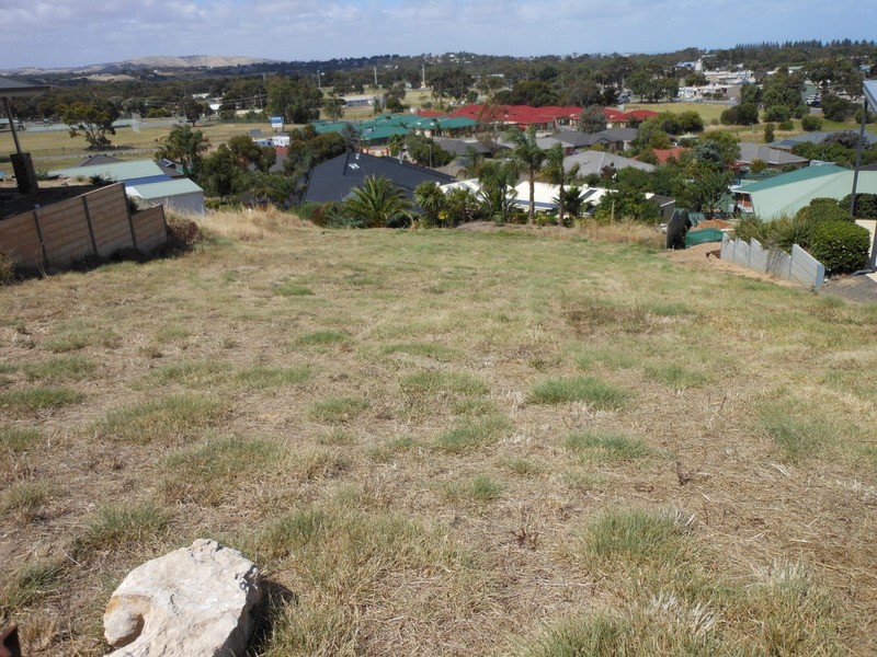 11 Rymil Avenue, Encounter Bay SA 5211