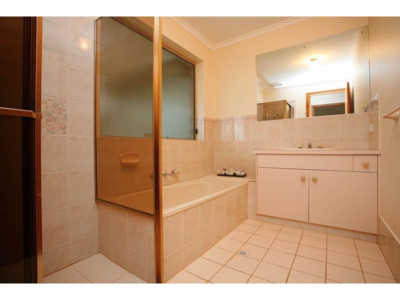 16 Dodson Road, Encounter Bay SA 5211