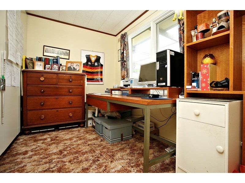 16 Folkestone Terrace, Victor Harbor SA 5211