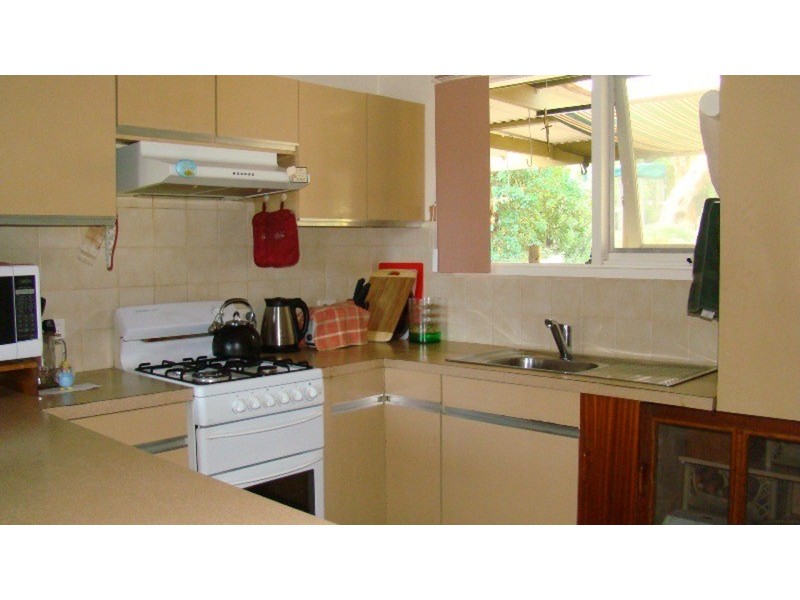 16 Folkestone Terrace, Victor Harbor SA 5211