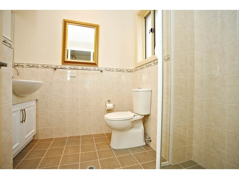 1/27 Seaview Road, Victor Harbor SA 5211