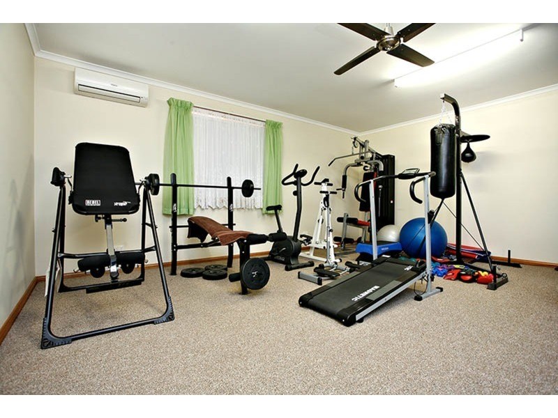 18 Arabian Court, Hindmarsh Valley SA 5211