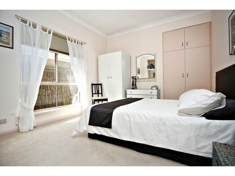 11 Islander Drive, Encounter Bay SA 5211