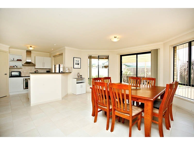 12 Africaine Drive, Mccracken SA 5211
