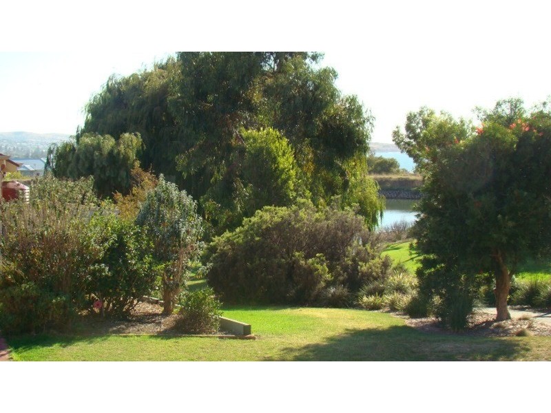 4A Krill  Court, Encounter Bay SA 5211