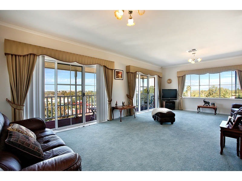 9 Laurie Avenue, Encounter Bay SA 5211