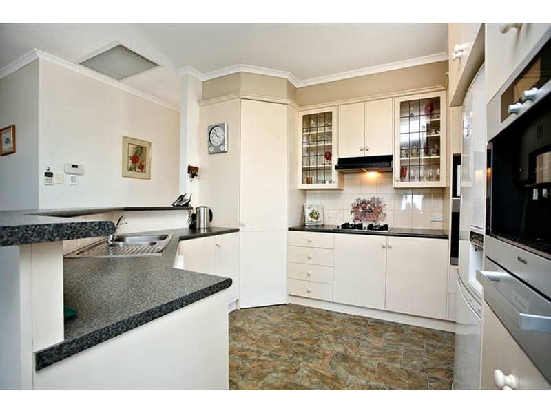 9 Laurie Avenue, Encounter Bay SA 5211