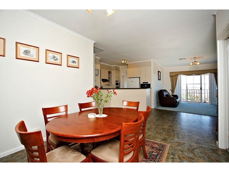 9 Laurie Avenue, Encounter Bay SA 5211