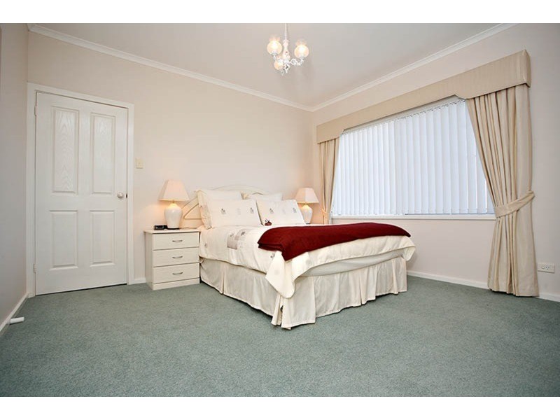 9 Laurie Avenue, Encounter Bay SA 5211