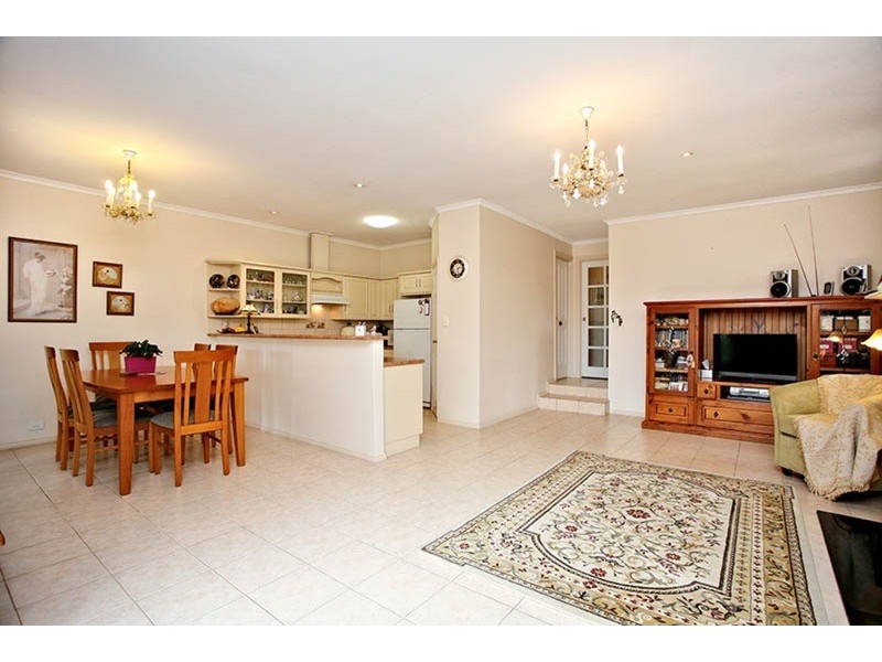 37 Grantley Avenue, Victor Harbor SA 5211