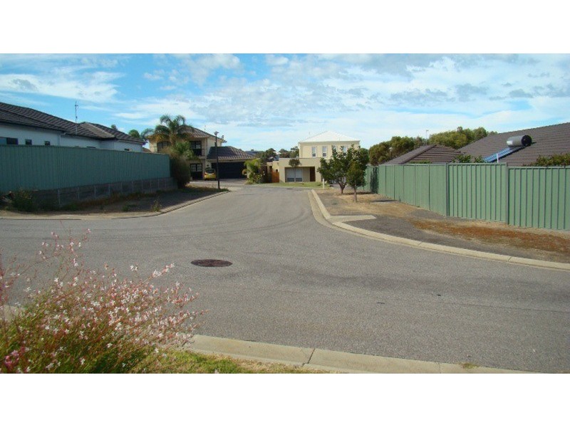 4 Palm Court, Encounter Bay SA 5211