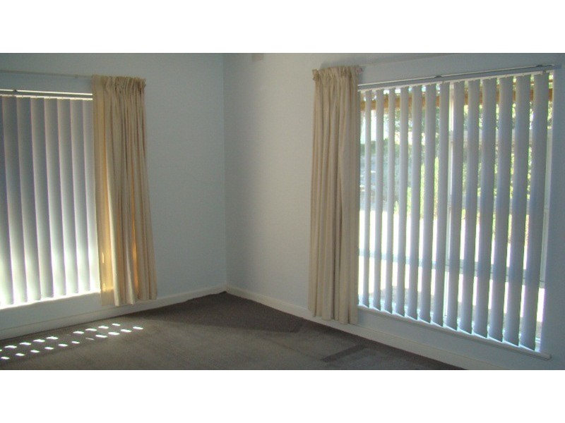 35 Ozone Street, Victor Harbor SA 5211