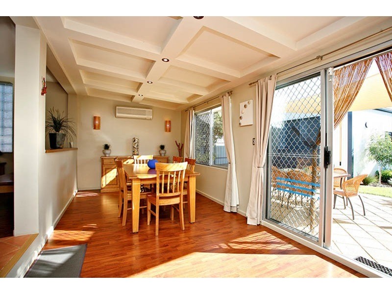 28 Graham Street, Victor Harbor SA 5211