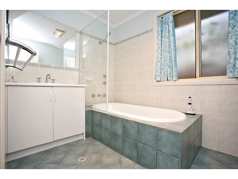 19 Gare Court, Victor Harbor SA 5211