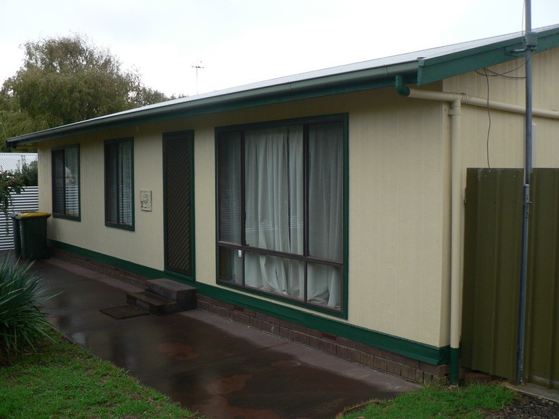 2 Oxford  Avenue, Victor Harbor SA 5211