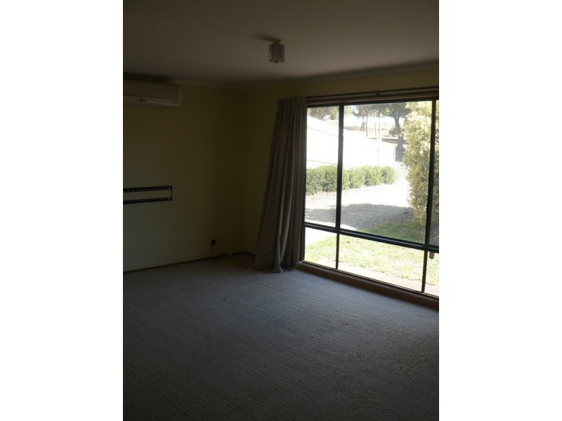 2 Oxford  Avenue, Victor Harbor SA 5211