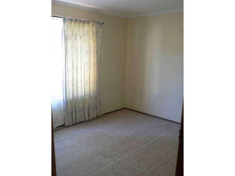 2 Oxford  Avenue, Victor Harbor SA 5211