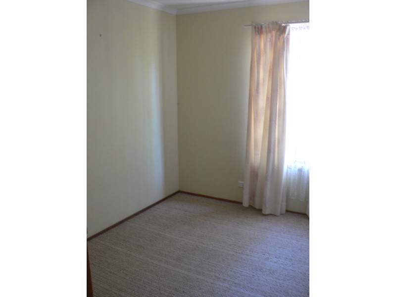 2 Oxford  Avenue, Victor Harbor SA 5211