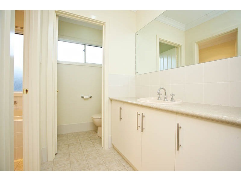 4 Dyson  Court, Encounter Bay SA 5211
