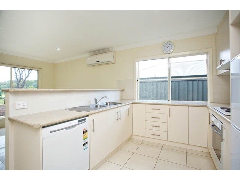 4 Dyson  Court, Encounter Bay SA 5211