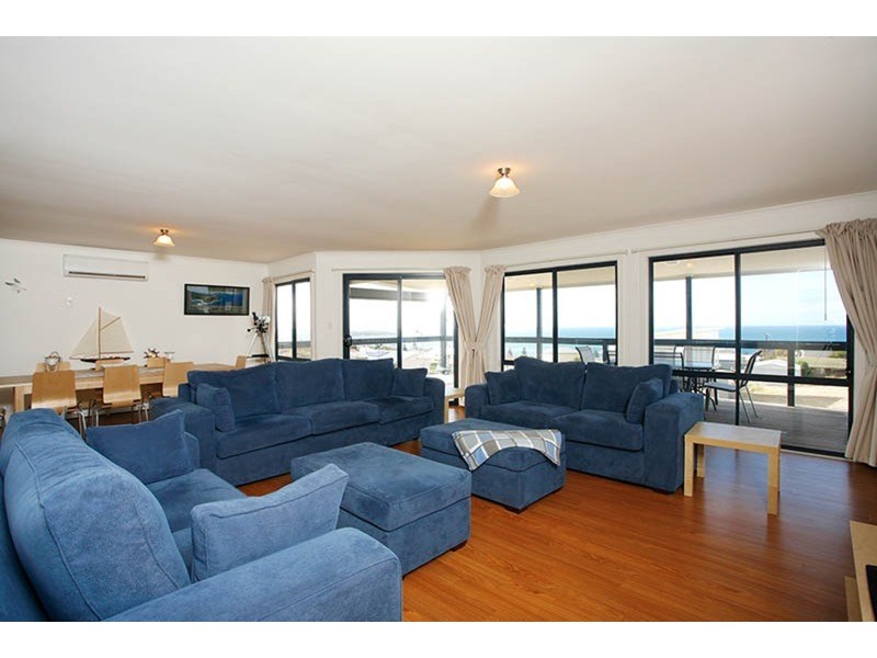 28 Wright Terrace, Encounter Bay SA 5211