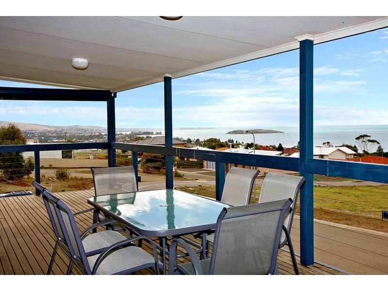 28 Wright Terrace, Encounter Bay SA 5211