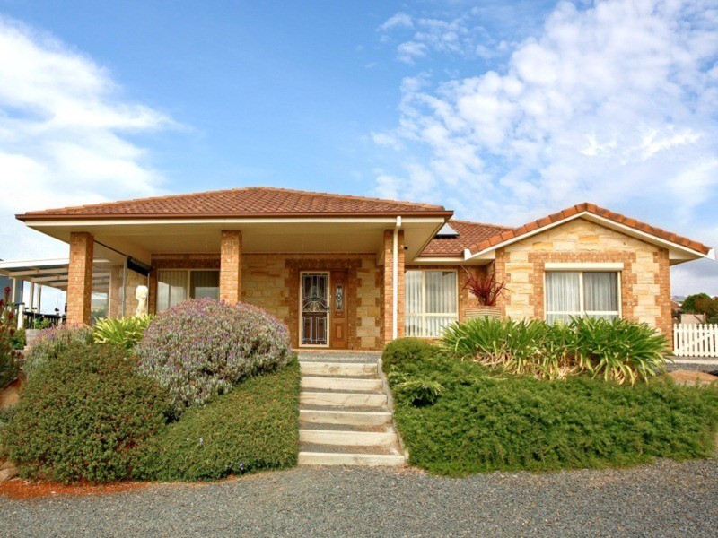 44 Stonehut Circuit, Encounter Bay SA 5211