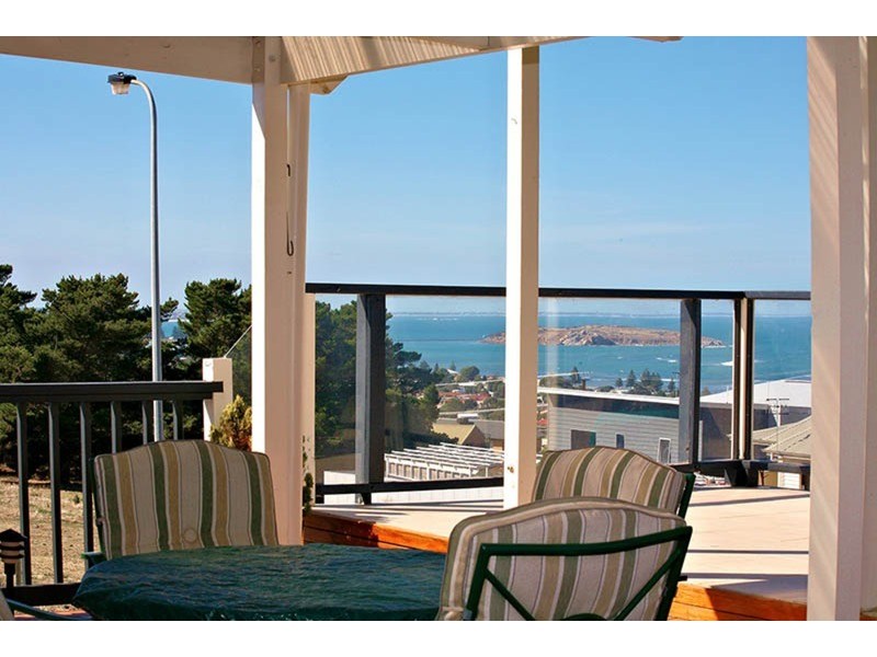 44 Stonehut Circuit, Encounter Bay SA 5211