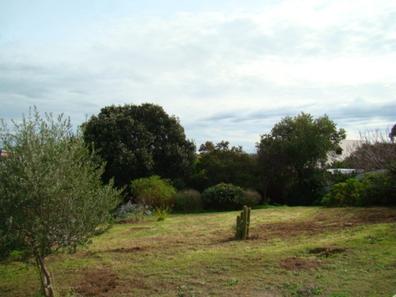 201 Thorne Terrace, Victor Harbor SA 5211