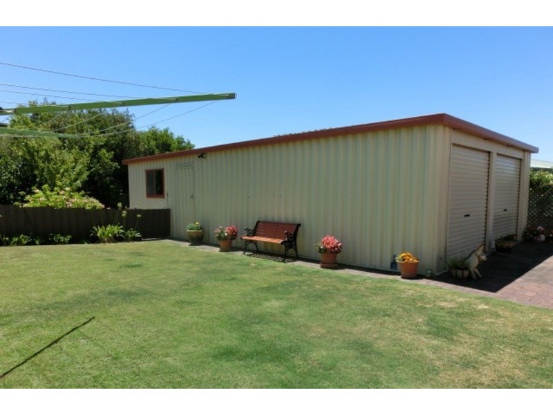 5 View Road, Victor Harbor SA 5211