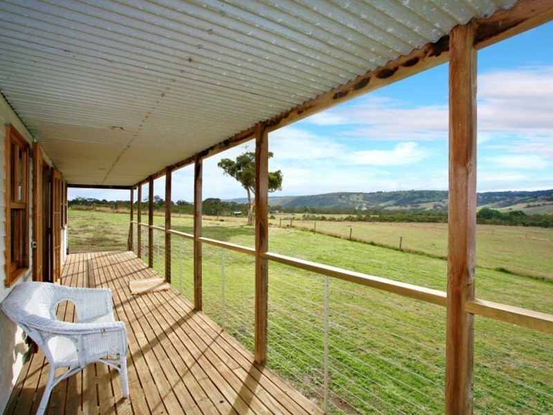 42 Parsons  Road, Inman Valley SA 5211