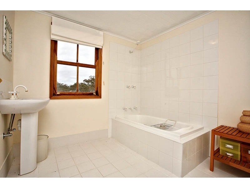 42 Parsons  Road, Inman Valley SA 5211