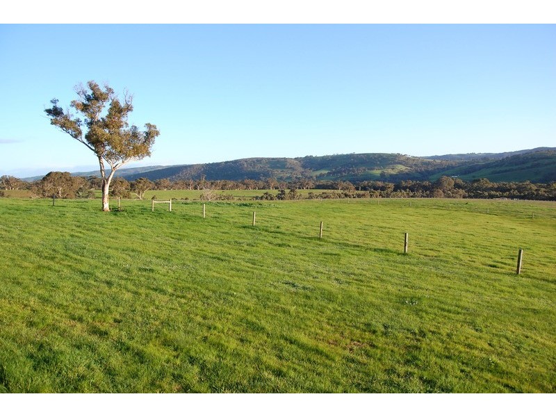 42 Parsons  Road, Inman Valley SA 5211