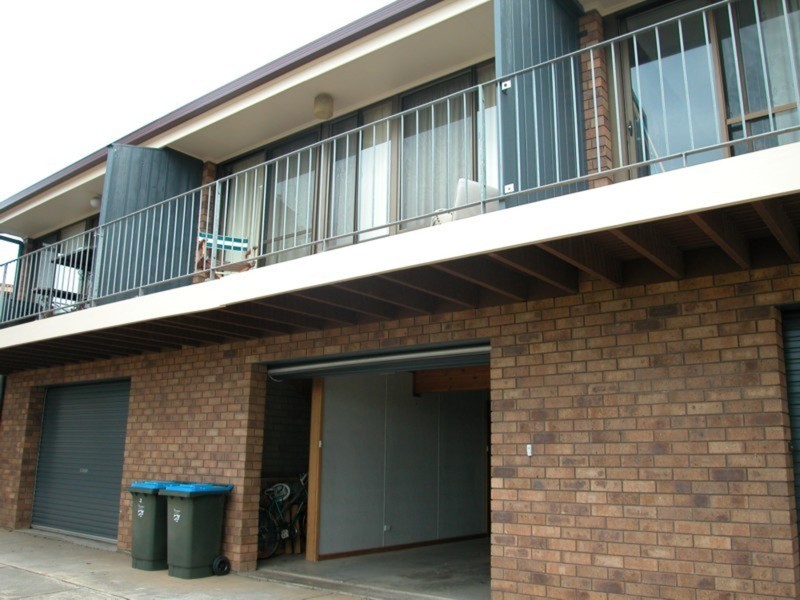 2/9 Adey Street, Victor Harbor SA 5211