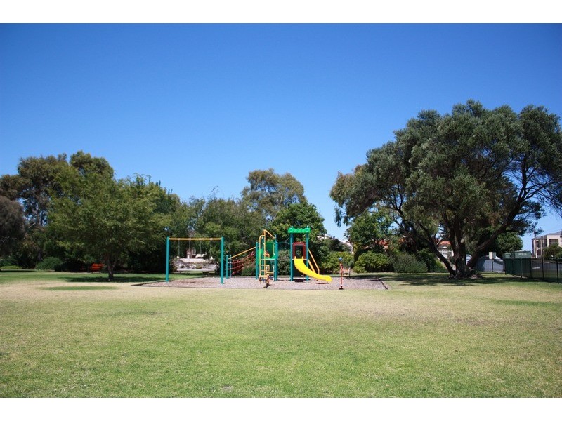 33 Cutter Circuit, Encounter Bay SA 5211