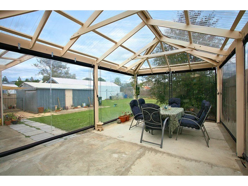 5 Bond Avenue, Victor Harbor SA 5211