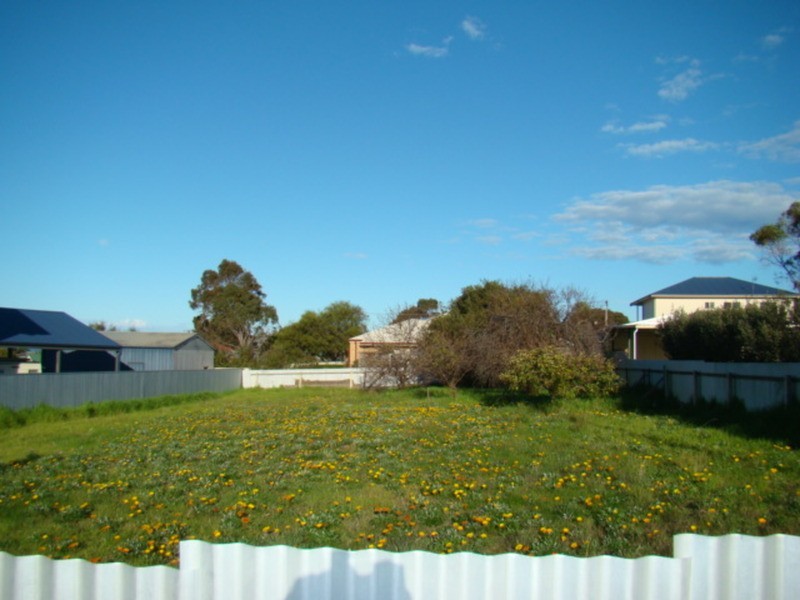 4 Sorrento Parade, Hayborough SA 5211